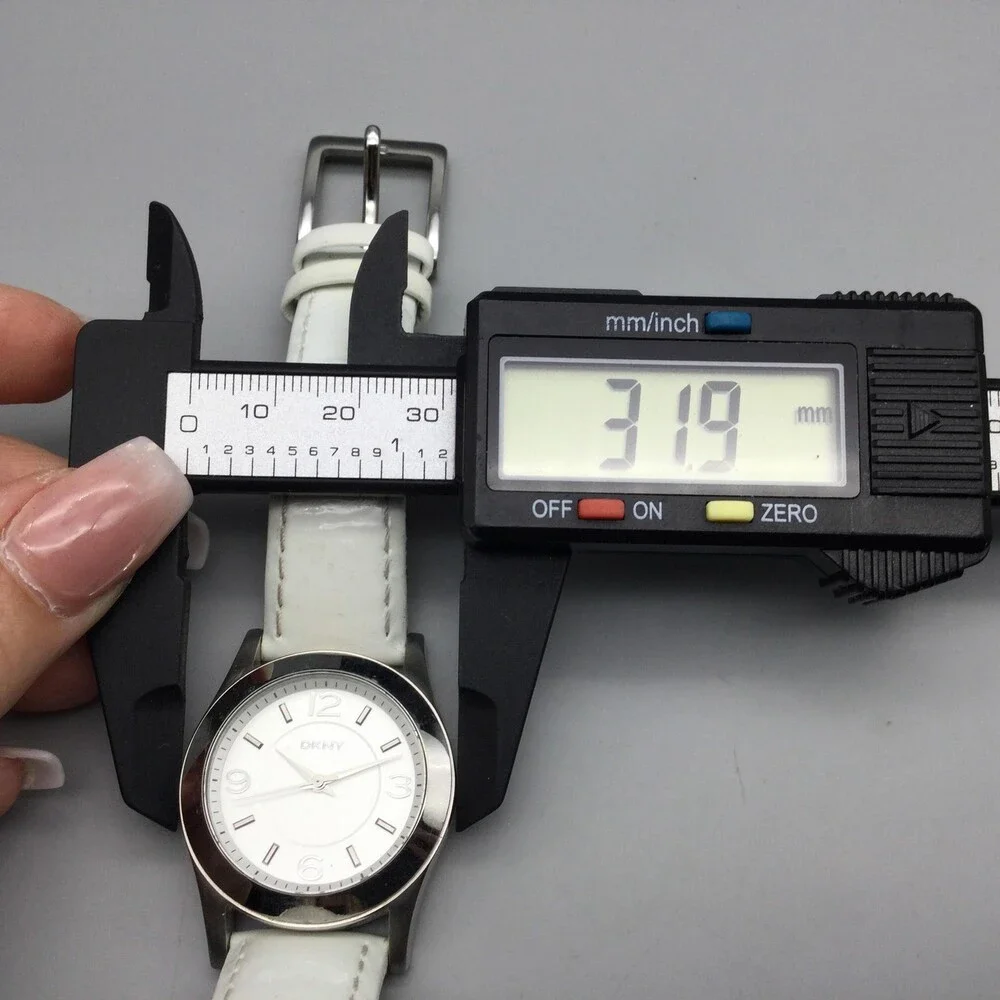 DKNY Womens Watch 32mm Silver Tone White Leather 5 ATM Stainless New Battery